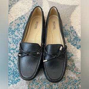 NEW Michael Kors Sutton Moccasin Black Size 7